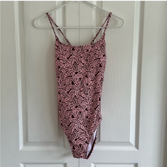 Lands' End Other - NWOT Lands’ End Swimsuit